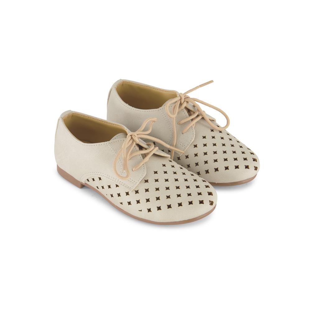 נעל שרוך בחירור מעוינים